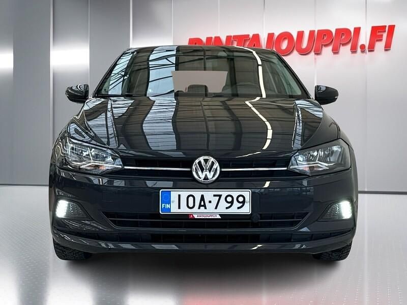 Käytetty VW Polo Comfortline 75 HP (55 kW) 2018 Viistoperä