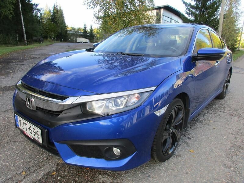 Käytetty 2018 Honda Civic Sport Sedan | 15 990 € (Supertarjous) - Kuva 1/4