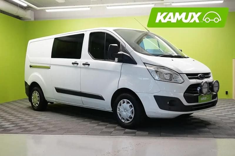Valkoinen Käytetty 2017 Ford Transit Custom Trend Sedan | 10 290 € (Perustarjous) - Kuva 1/4