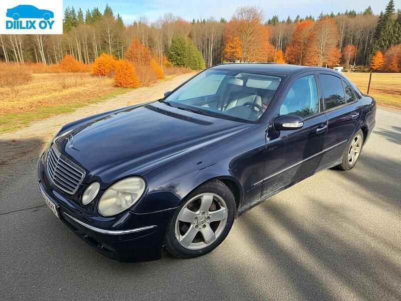 Käytetty 2003 Mercedes E320 Sedan | 3 850 € - Kuva 1/4