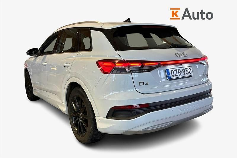Käytetty Audi Q4 e-tron Premium 219 kW (299 HP) 2023 Valkoinen Katumaasturi