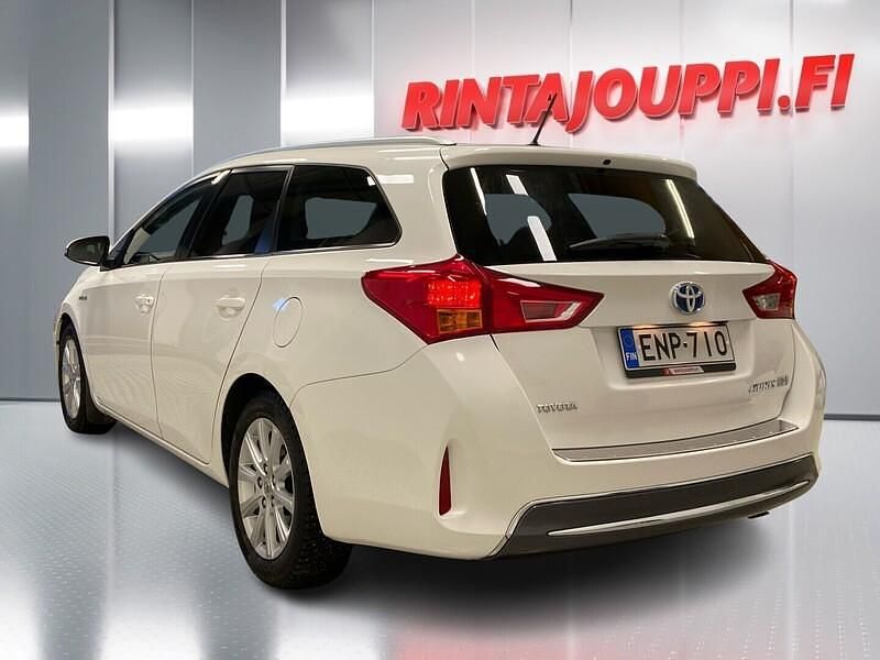Käytetty Toyota Auris Touring Sports Active 99 HP (72 kW) 2015 Farmari