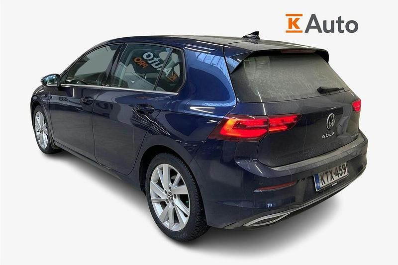 Käytetty VW Golf VIII Style 201 HP (147 kW) 2021 Sininen Viistoperä