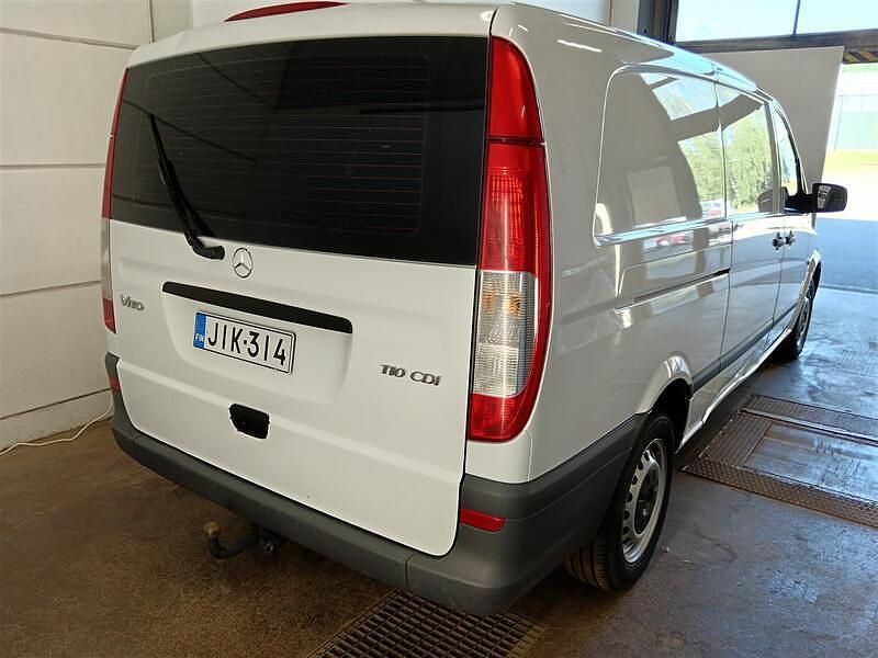 Käytetty Mercedes Vito 95 HP (69 kW) 2011 Valkoinen Van