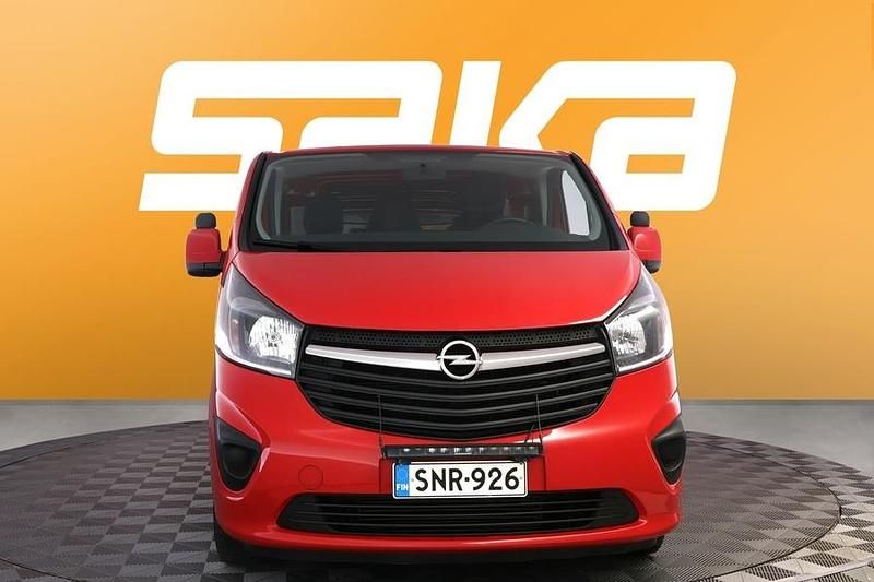 Käytetty Opel Vivaro 140 HP (102 kW) 2016 Tila-auto