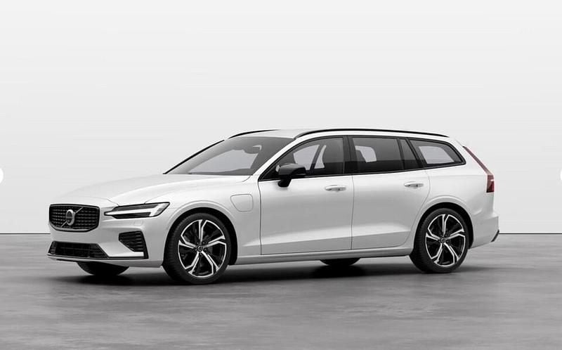 Käytetty 2025 Volvo V60 Performance Farmari | 57 900 € - Kuva 1/4