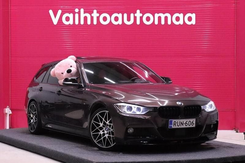 Käytetty 2013 BMW 330 M Sport Farmari | 19 950 € (Perustarjous) - Kuva 1/3