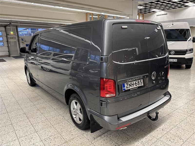 Käytetty VW T6.1 150 HP (110 kW) 2020 Harmaa Van