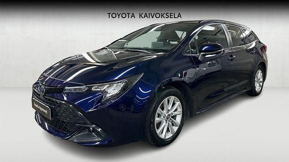 Sininen Käytetty 2024 Toyota Corolla Active Farmari | 26 900 € (Perustarjous) - Kuva 1/4
