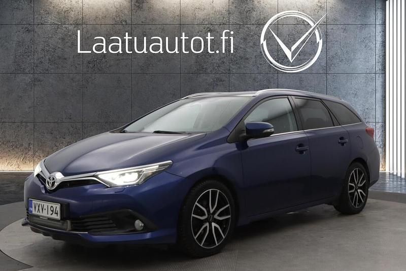 Käytetty 2015 Toyota Auris Touring Sports Style Farmari | 7 950 € - Kuva 1/4