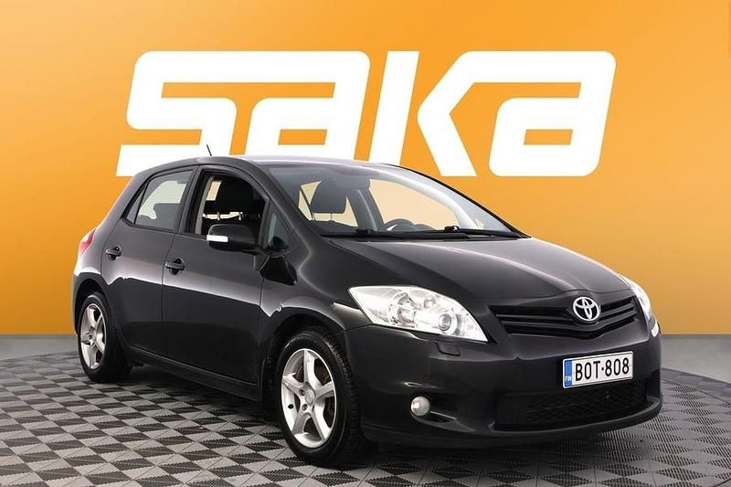 Käytetty 2011 Toyota Auris Sol Viistoperä | 8 290 € (Perustarjous) - Kuva 1/3