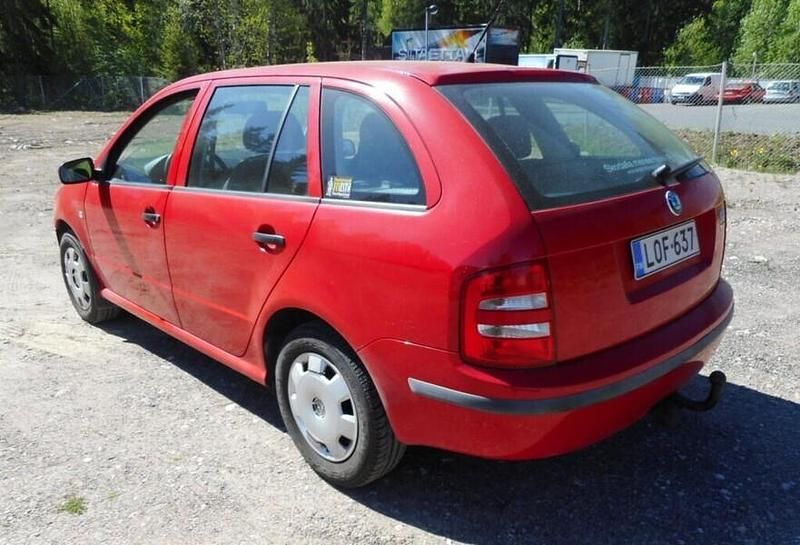 Käytetty Skoda Fabia 68 HP (50 kW) 2003 Farmari