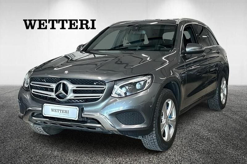 Käytetty Mercedes GLC350 Business 211 HP (155 kW) 2017 Katumaasturi