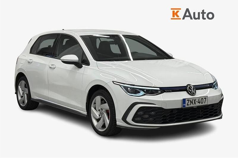 Käytetty VW Golf VIII GTE 245 HP (180 kW) 2021 Valkoinen Viistoperä
