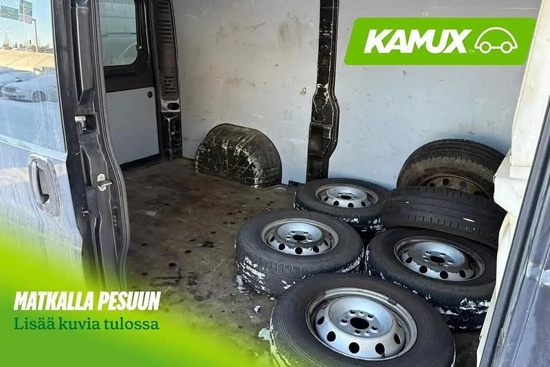 Käytetty Citroën Jumper 110 HP (80 kW) 2012 Hopea / harmaa Tila-auto