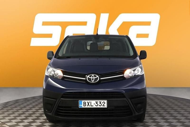 Käytetty Toyota Proace 95 HP (69 kW) 2019 Tila-auto