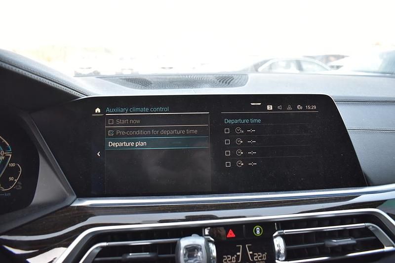 Käytetty BMW X5 Comfort Edition 394 HP (289 kW) 2020 Katumaasturi