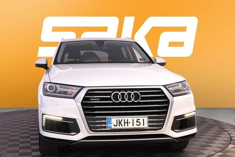 Käytetty Audi Q7 Business 374 HP (275 kW) 2017 Katumaasturi