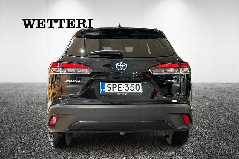Käytetty Toyota Corolla Cross Edition 197 HP (144 kW) 2023 Musta Katumaasturi