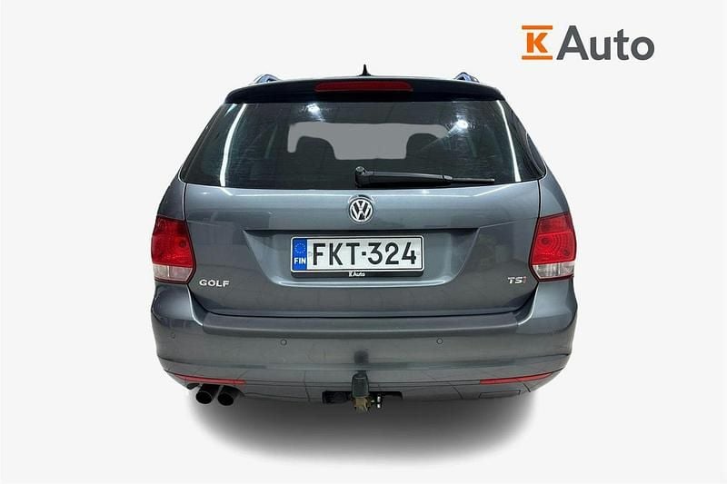 Käytetty VW Golf VII Highline 122 HP (89 kW) 2012 Harmaa Farmari