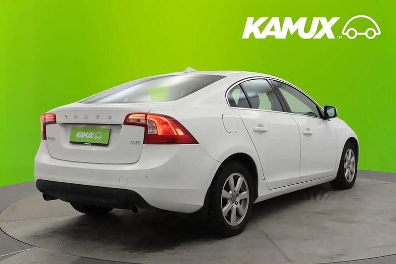 Käytetty Volvo S60 Summum 205 HP (150 kW) 2011 Valkoinen Sedan