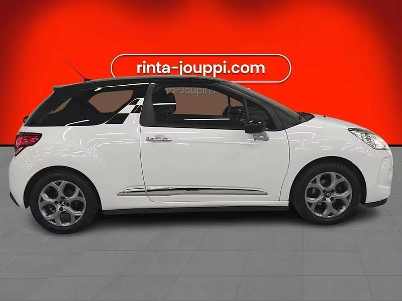 Käytetty Citroën DS3 So Chic 120 HP (88 kW) 2012 Valkoinen Viistoperä