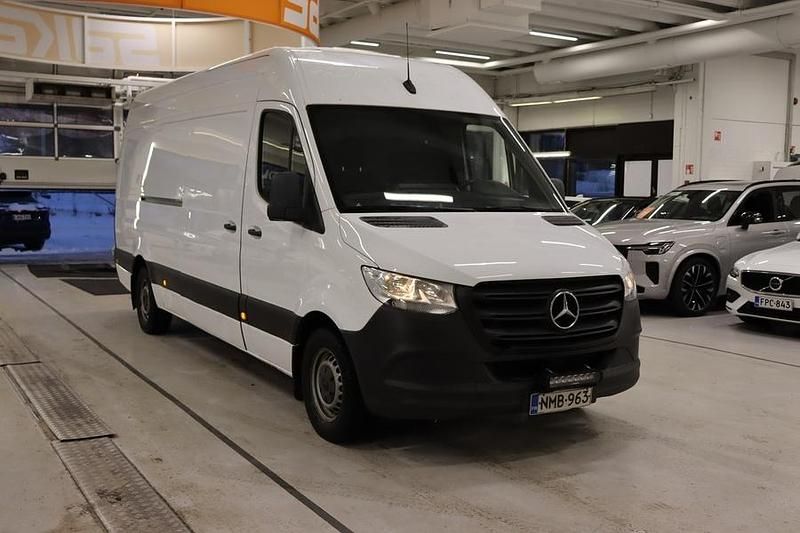 Käytetty Mercedes Sprinter 150 HP (110 kW) 2021 Van