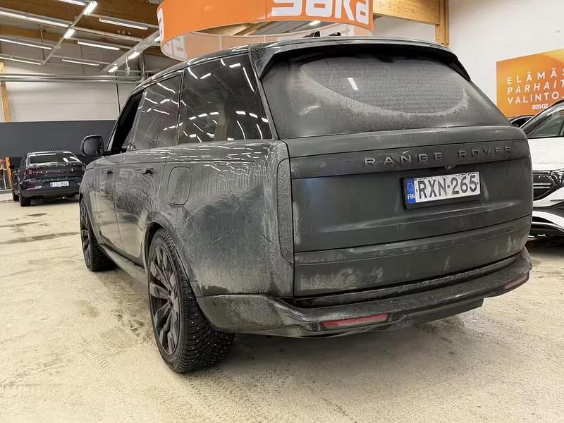 Käytetty Land Rover Range Rover Autobiography 2025 Katumaasturi