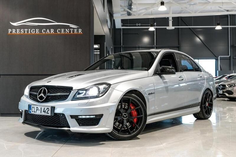 Käytetty 2013 Mercedes C63 AMG AMG Sedan | 75 900 € - Kuva 1/4