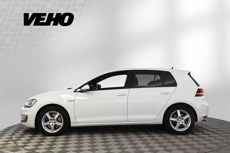 Käytetty VW Golf VII GTE 204 HP (150 kW) 2015 Valkoinen Viistoperä