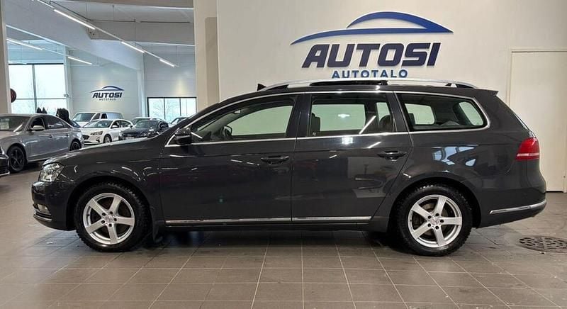 Käytetty VW Passat Highline 160 HP (117 kW) 2015 Harmaa Farmari