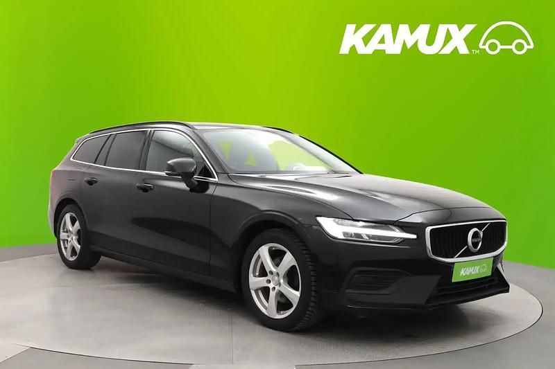 Musta Käytetty 2021 Volvo V60 Momentum Farmari | 22 490 € (Hyvä tarjous) - Kuva 1/4