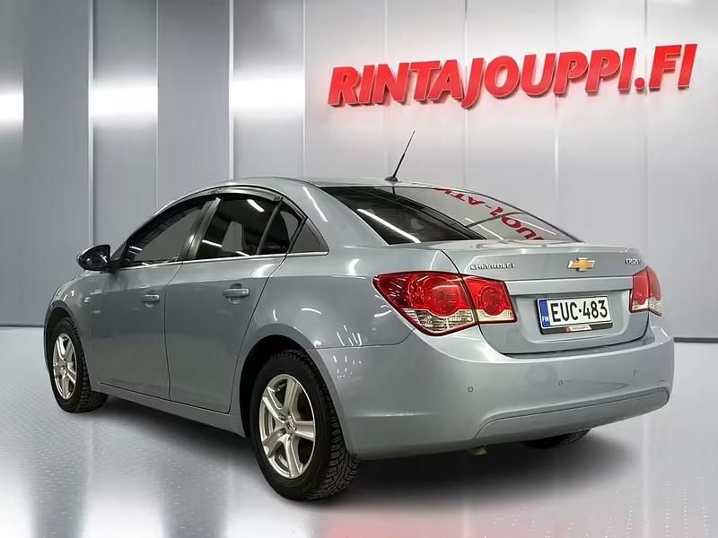 Käytetty Chevrolet Cruze LT 141 HP (103 kW) 2010 Harmaa Sedan