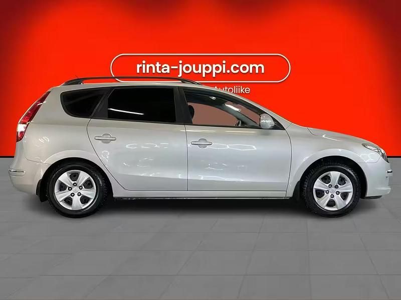 Käytetty Hyundai i30 Comfort 2010 Farmari
