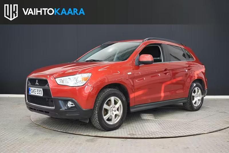 Käytetty Mitsubishi ASX Invite 117 HP (86 kW) 2012 Katumaasturi