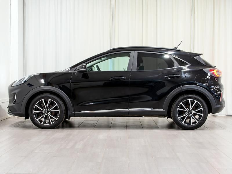 Käytetty Ford Puma Titanium 158 HP (116 kW) 2020 Musta Katumaasturi