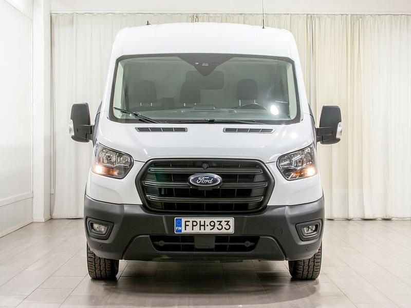 Käytetty Ford Transit Trend 129 HP (94 kW) 2023 Valkoinen Van