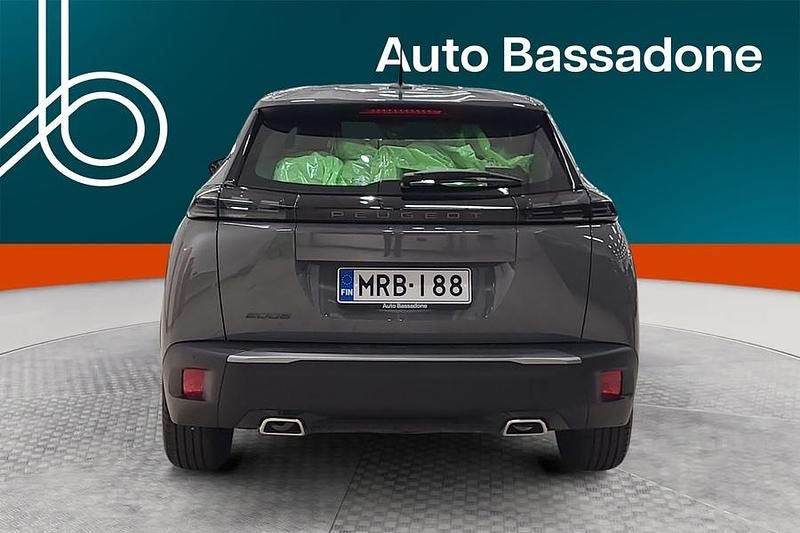 Käytetty Peugeot 2008 Active 131 HP (96 kW) 2024 Katumaasturi