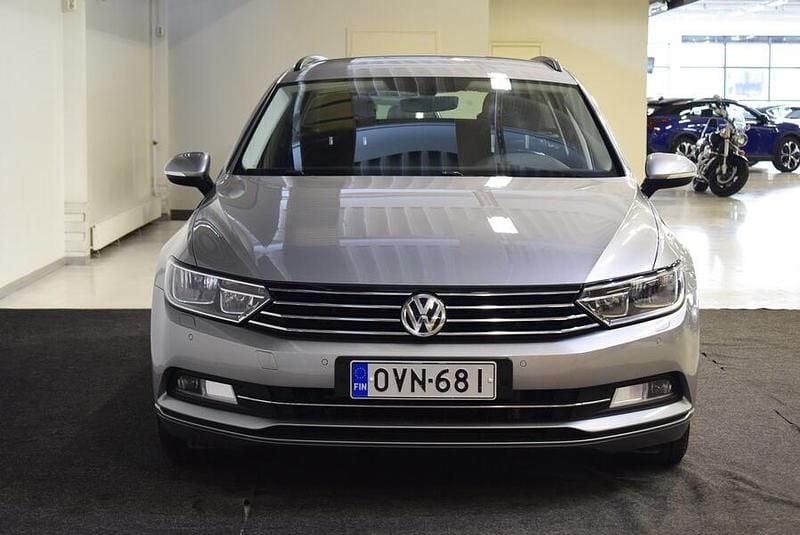 Käytetty VW Passat Comfortline 125 HP (91 kW) 2017 Farmari