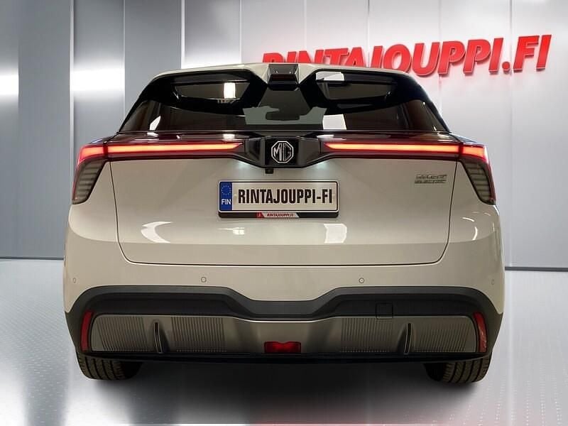 Käytetty MG MG4 EV Luxury 150 kW (204 HP) 2023 Viistoperä