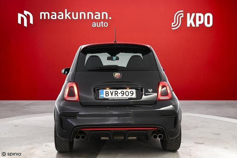Käytetty Abarth 595 180 HP (132 kW) 2017 Musta Viistoperä
