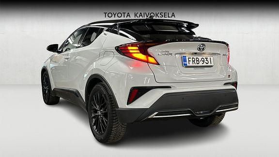 Käytetty Toyota C-HR Business Edition 184 HP (135 kW) 2021 Harmaa Katumaasturi