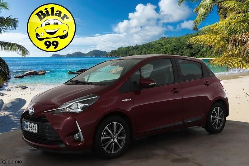 Käytetty Toyota Yaris Hybrid Edition 73 HP (53 kW) 2020 Viistoperä