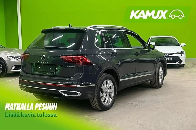 Käytetty VW Tiguan Elegance 150 HP (110 kW) 2024 Hopea / harmaa Katumaasturi
