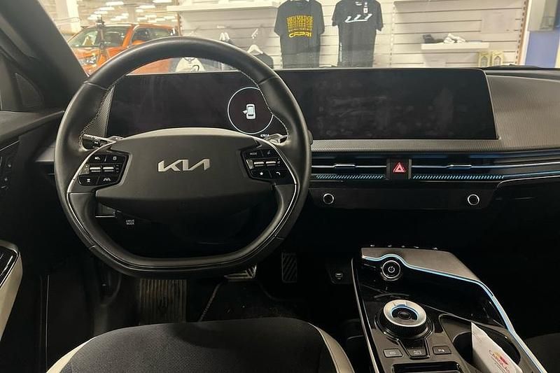 Käytetty Kia EV6 GT-Line 167 kW (228 HP) 2021 Punainen Katumaasturi