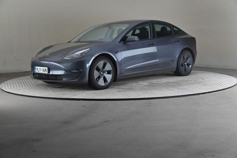 Käytetty Tesla Model 3 Long Range AWD 258 kW (351 HP) 2023 Sedan