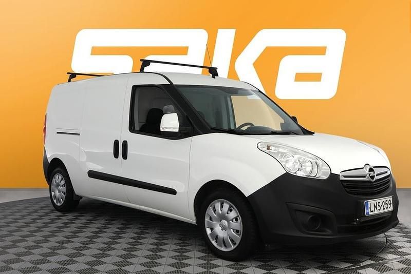 Käytetty Opel Combo 95 HP (69 kW) 2018 Van