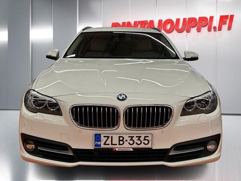 Käytetty BMW 518 Exclusive 150 HP (110 kW) 2017 Farmari