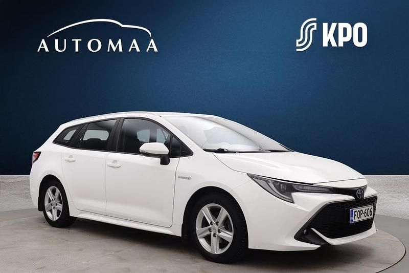 Käytetty Toyota Corolla Active 122 HP (89 kW) 2021 Valkoinen Farmari