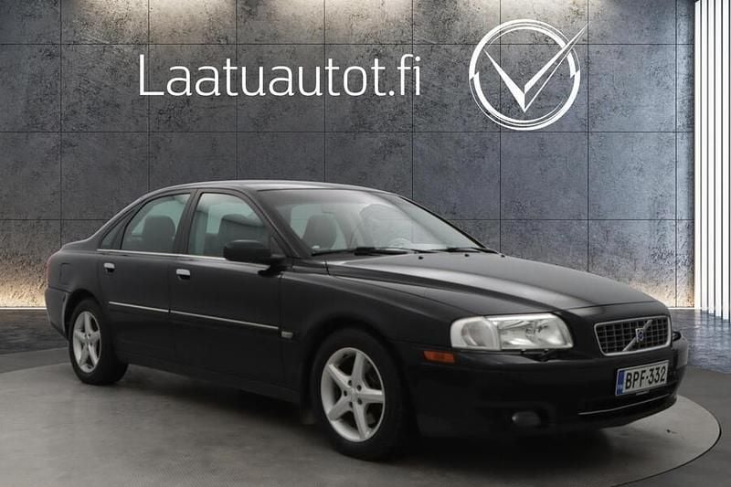 Käytetty Volvo S80 Momentum 196 HP (144 kW) 2004 Sedan